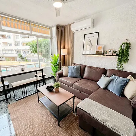 Apartamento Cozy And Bright Flat With Pool Torremolinos