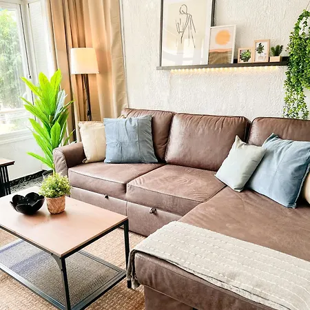 Apartment Cozy And Bright Flat With Pool *