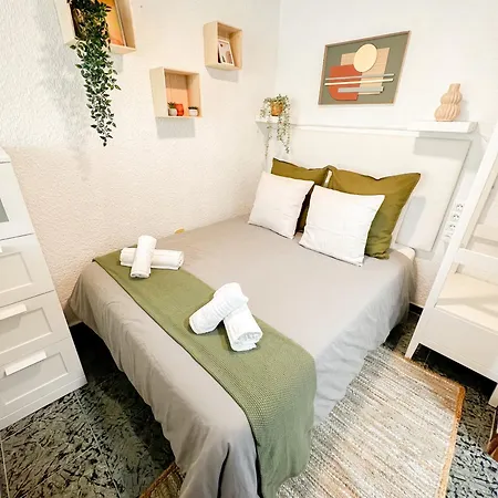 Apartment Cozy And Bright Flat With Pool